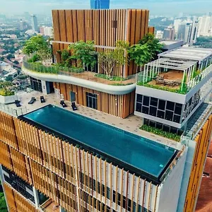 https://ceylonz-suites-klcc-by-twin-tower-view.kualalumpurs-hotels.com
